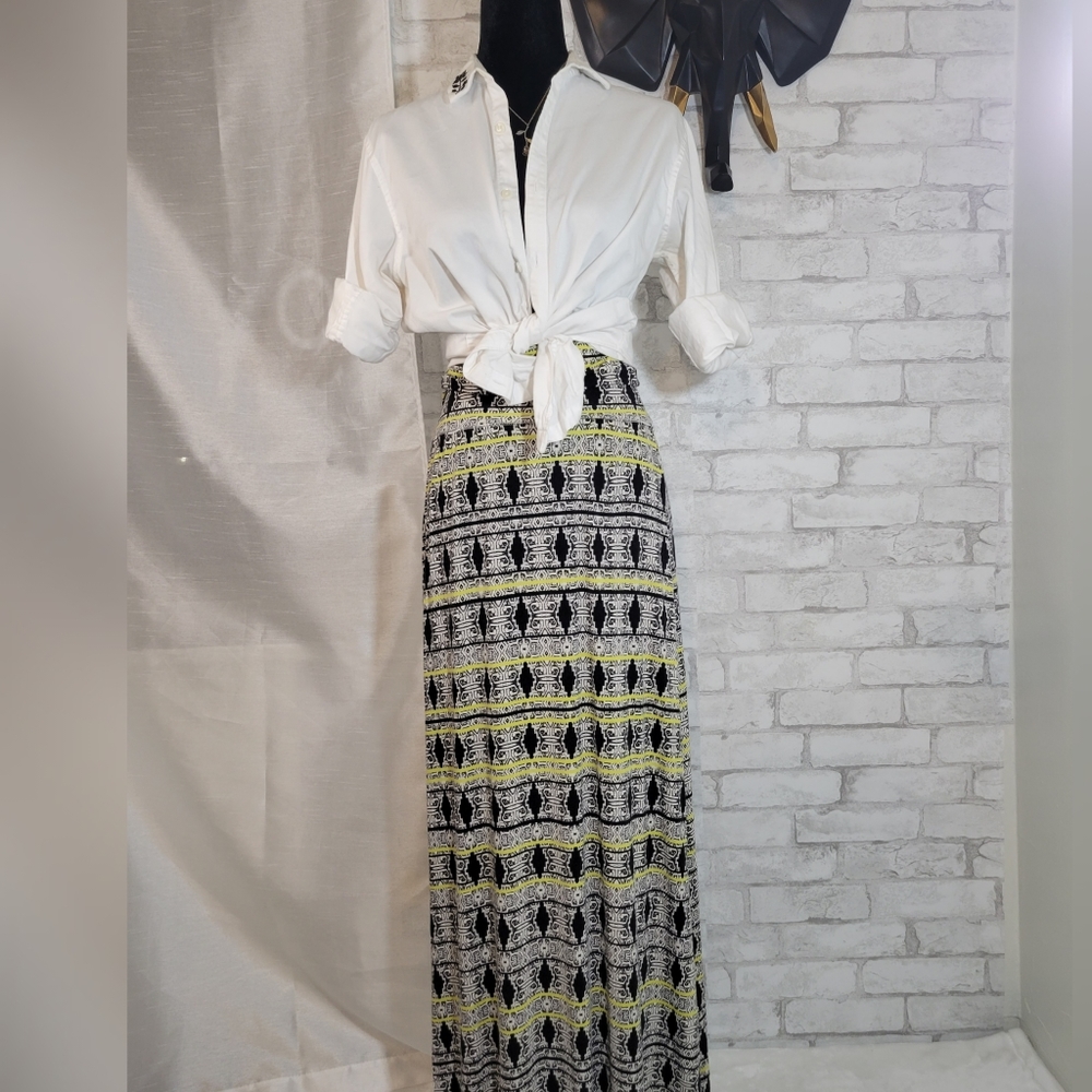 Black/ White/ Lime Green Printed High Waist Maxi Skirt Size M